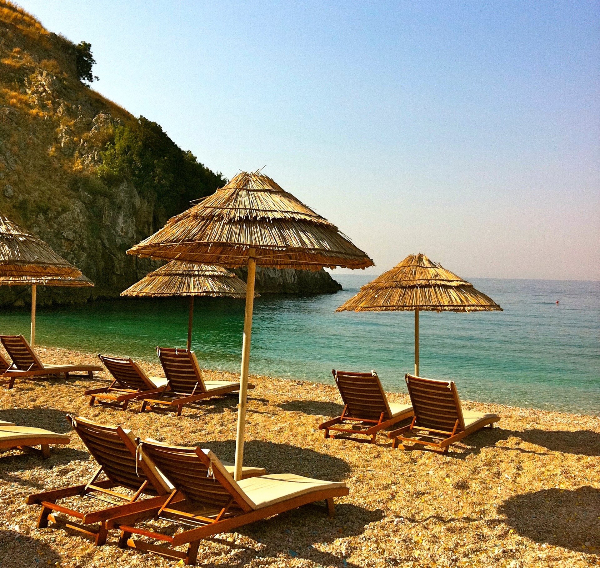 Strand und Ionisches Meer bei Himara, Albanien